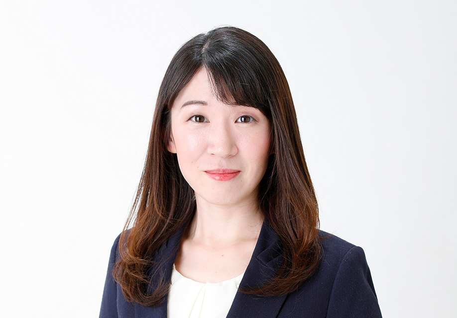 小島　理奈